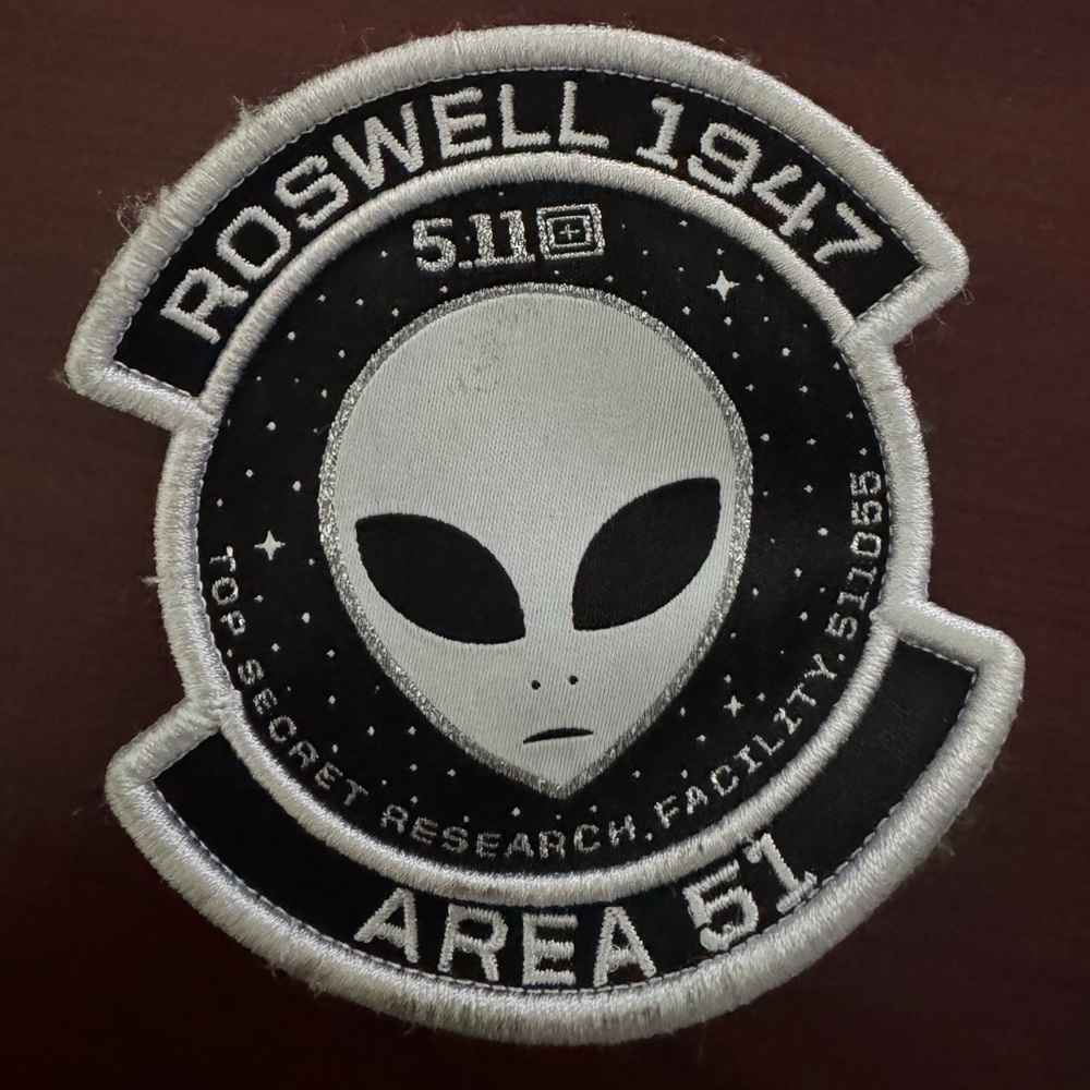 5.11 TACTICAL PATCH OF THE MONTH POTM APRIL 2018 ROSWELL 1947 AREA 51 LOGO PATCH